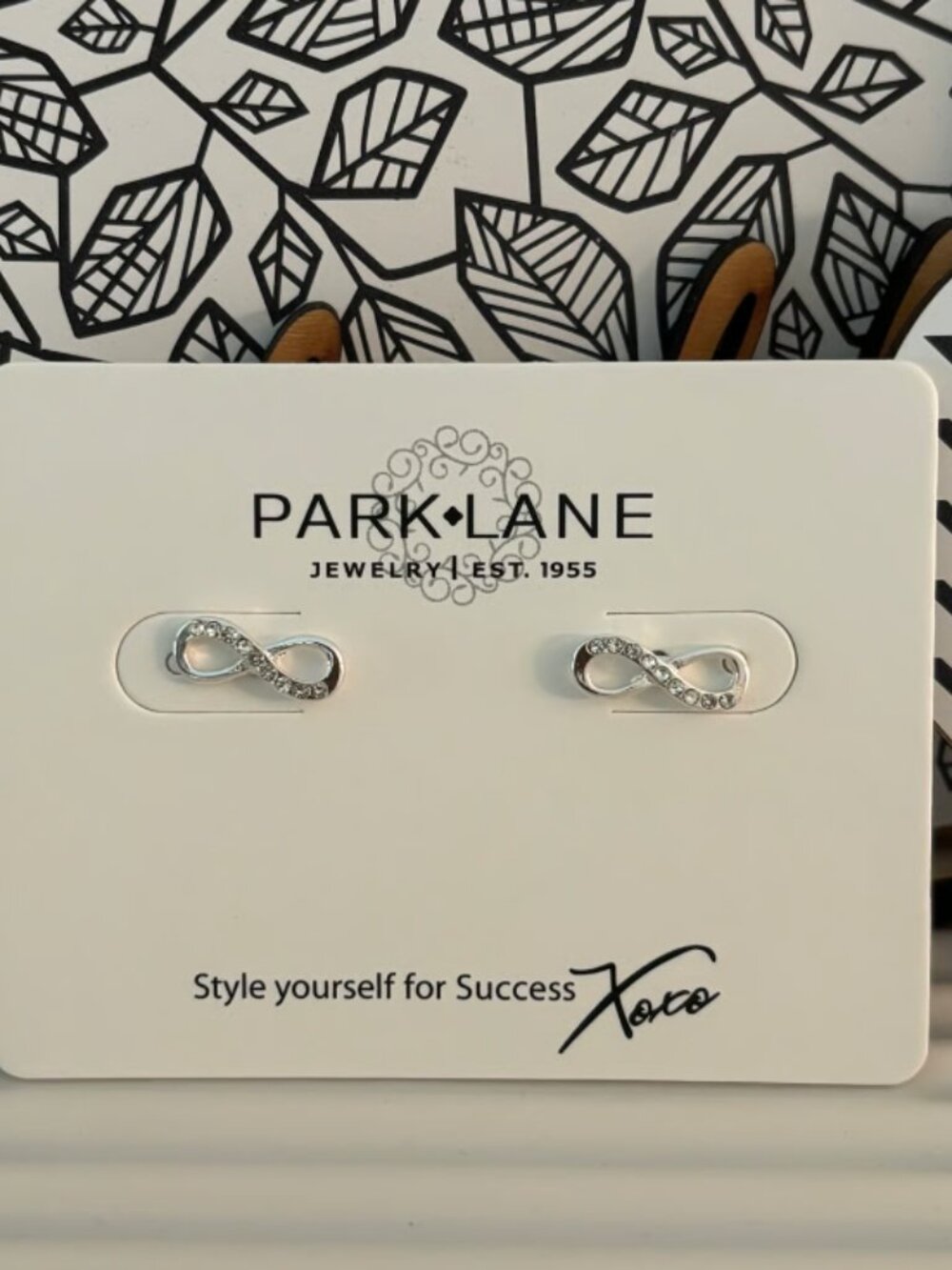 Park Lane Infinite Earrings